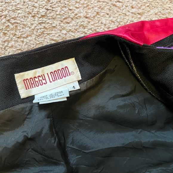 “Maggie London” vintage blazer. ⚠️ READ DESCRIPTION ⚠️ - Picture 4 of 8